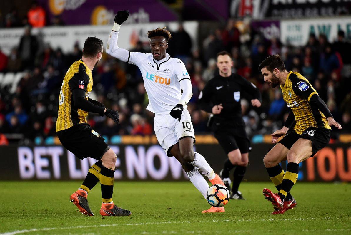 关于智利轻取利物浦,格列兹曼点燃赛场的信息 关于智利轻取利物浦,格列兹曼点燃赛场的信息