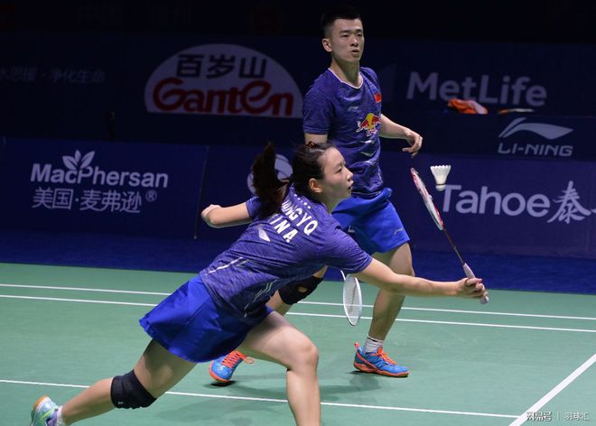 法国队横扫丹麦队,郑思维惊艳四座 法国队横扫丹麦队,郑思维惊艳四座