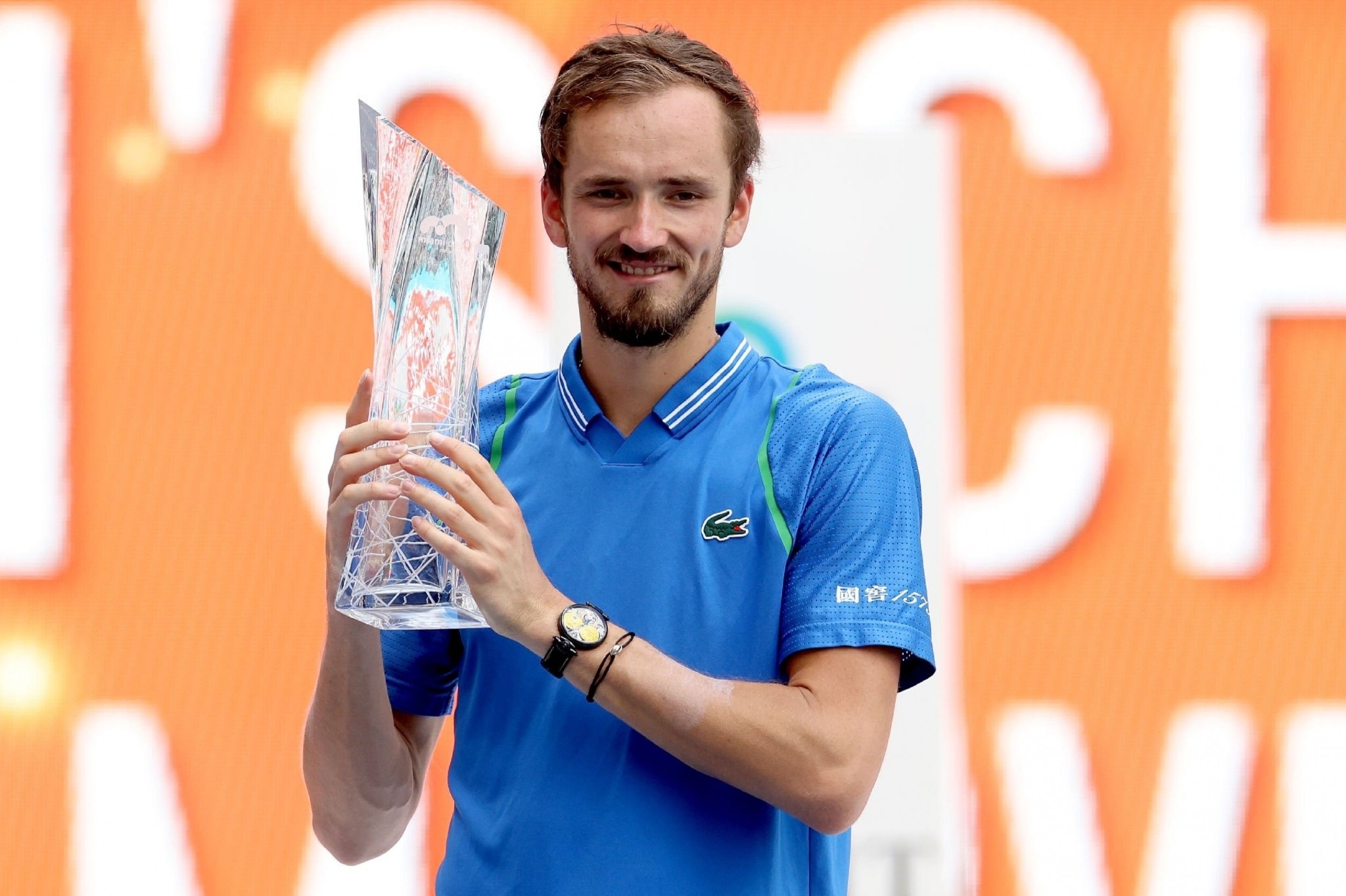 法网绝杀ATP总决赛，梅德韦杰夫扛起全队