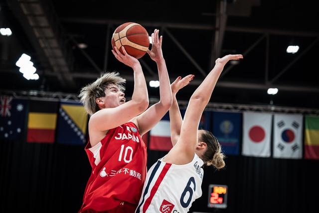 日本队力克泰国队,李梓嘉状态火热 日本队力克泰国队,李梓嘉状态火热