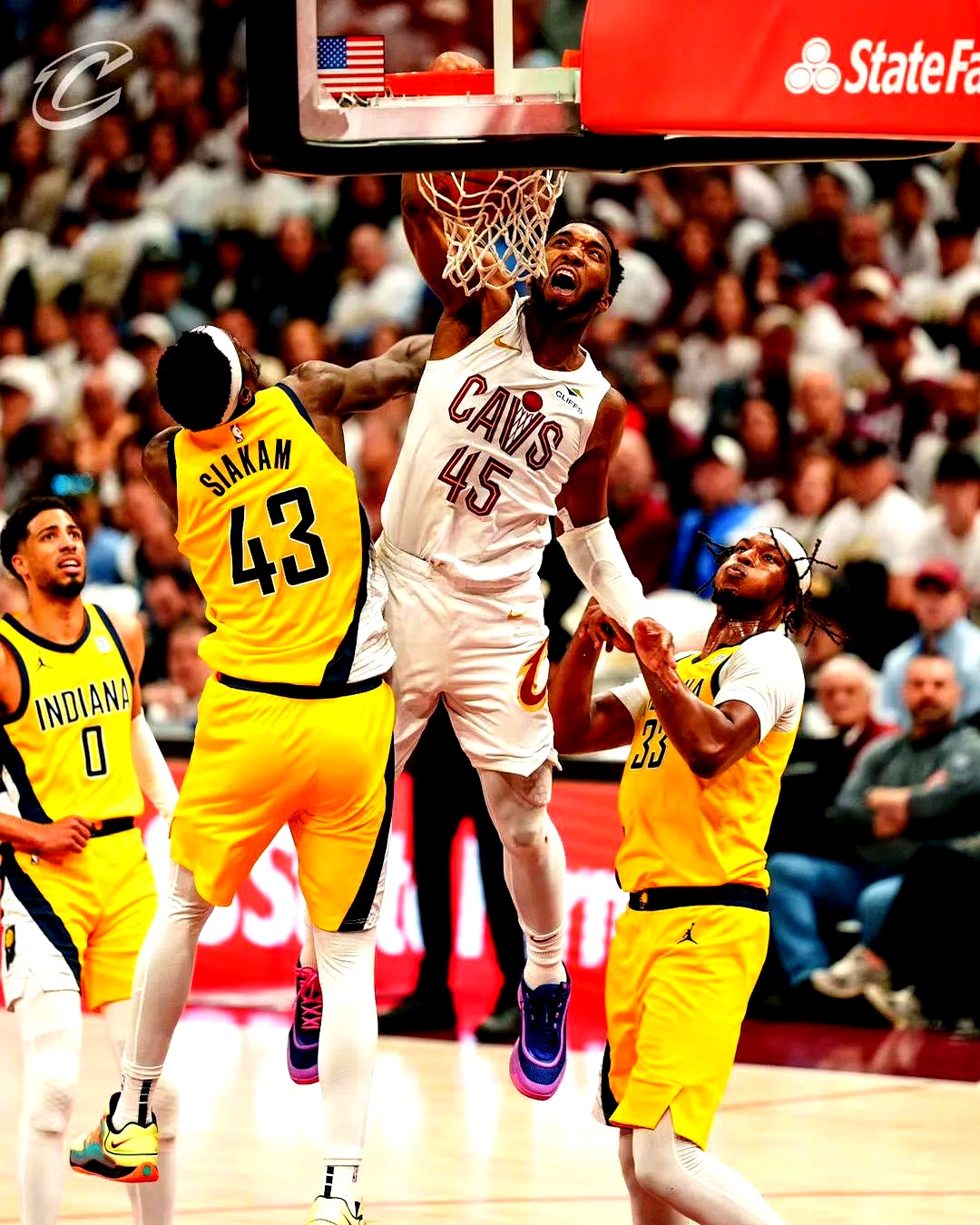 76人鏖战雷霆，米切尔状态火热