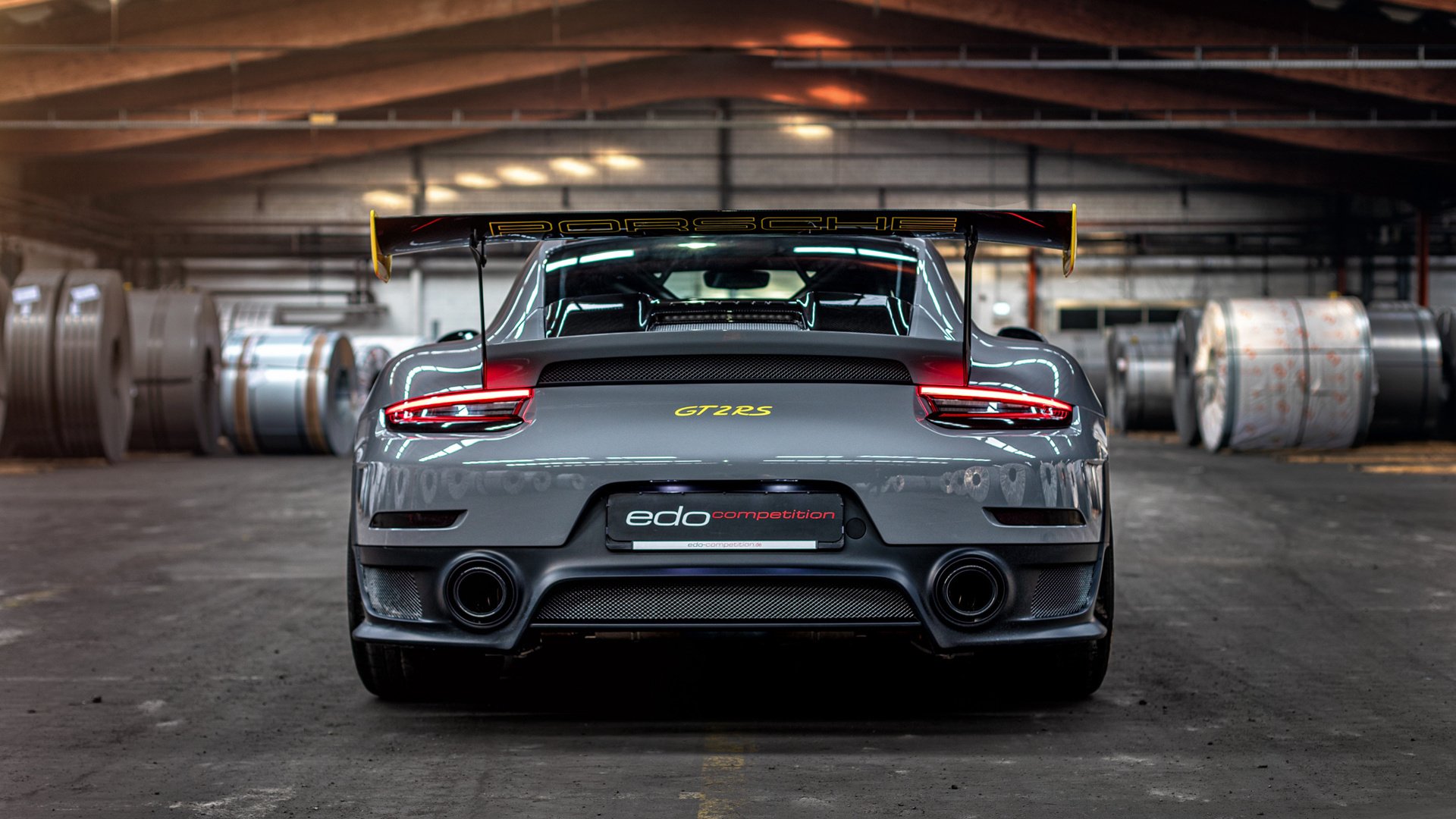 新星利刃刺穿迷雾，哈利伯顿冰冷三分为雄鹿凿开晋级之路